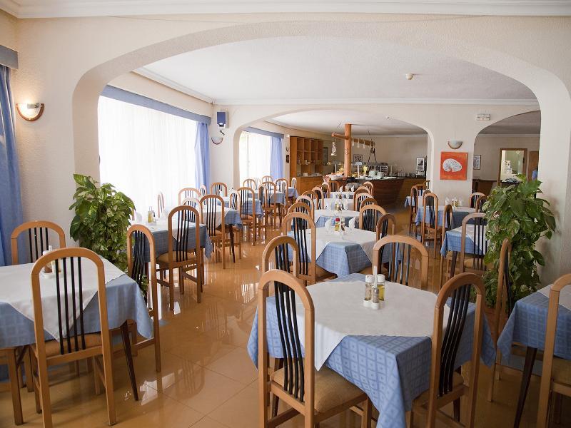 Aparthotel Vibra Club Maritim Сан-Антоніо Екстер'єр фото