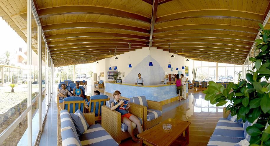 Aparthotel Vibra Club Maritim Сан-Антоніо Екстер'єр фото
